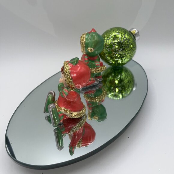 Vintage hand painted holly berry Christmas Ice Skater Girls on pond lighted OOAK - Picture 8 of 14